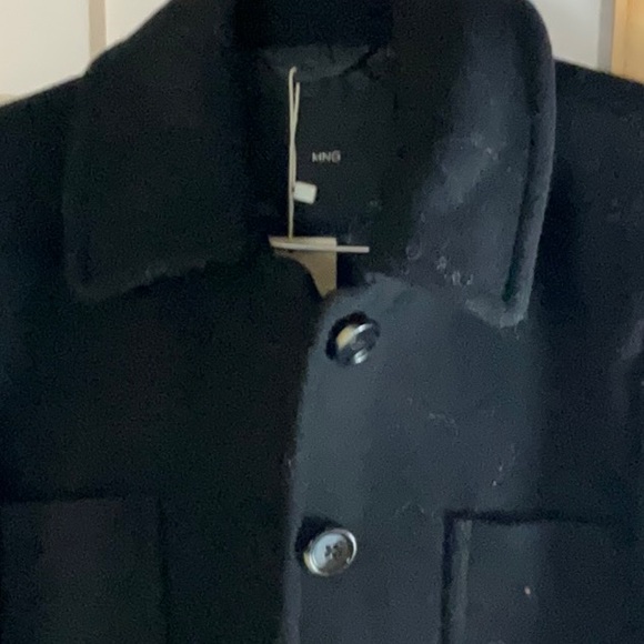 Brand new black single breasted wool pea coat, button closure, 2 patch pockets - Picture 2 of 5